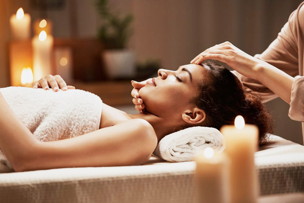 Sonia massage spa services